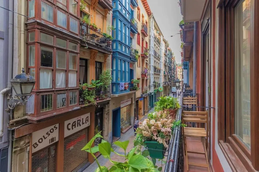 Apartamento Piso Diseno Deluxe Casco Viejo Entrada Autonoma Y Ascensor Bilbao