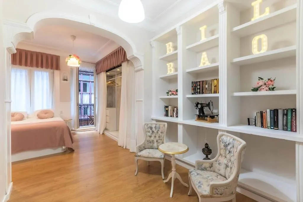 Apartamento Piso Diseno Deluxe Casco Viejo Entrada Autonoma Y Ascensor Bilbao